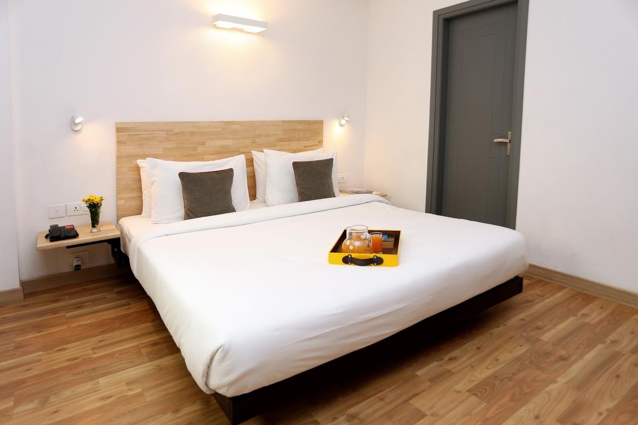 Oyo Townhouse 012 Kaushambi Metro Ghaziabad Hotel Ngoại thất bức ảnh